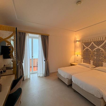 Hotel Rufolo Равело Екстериор снимка