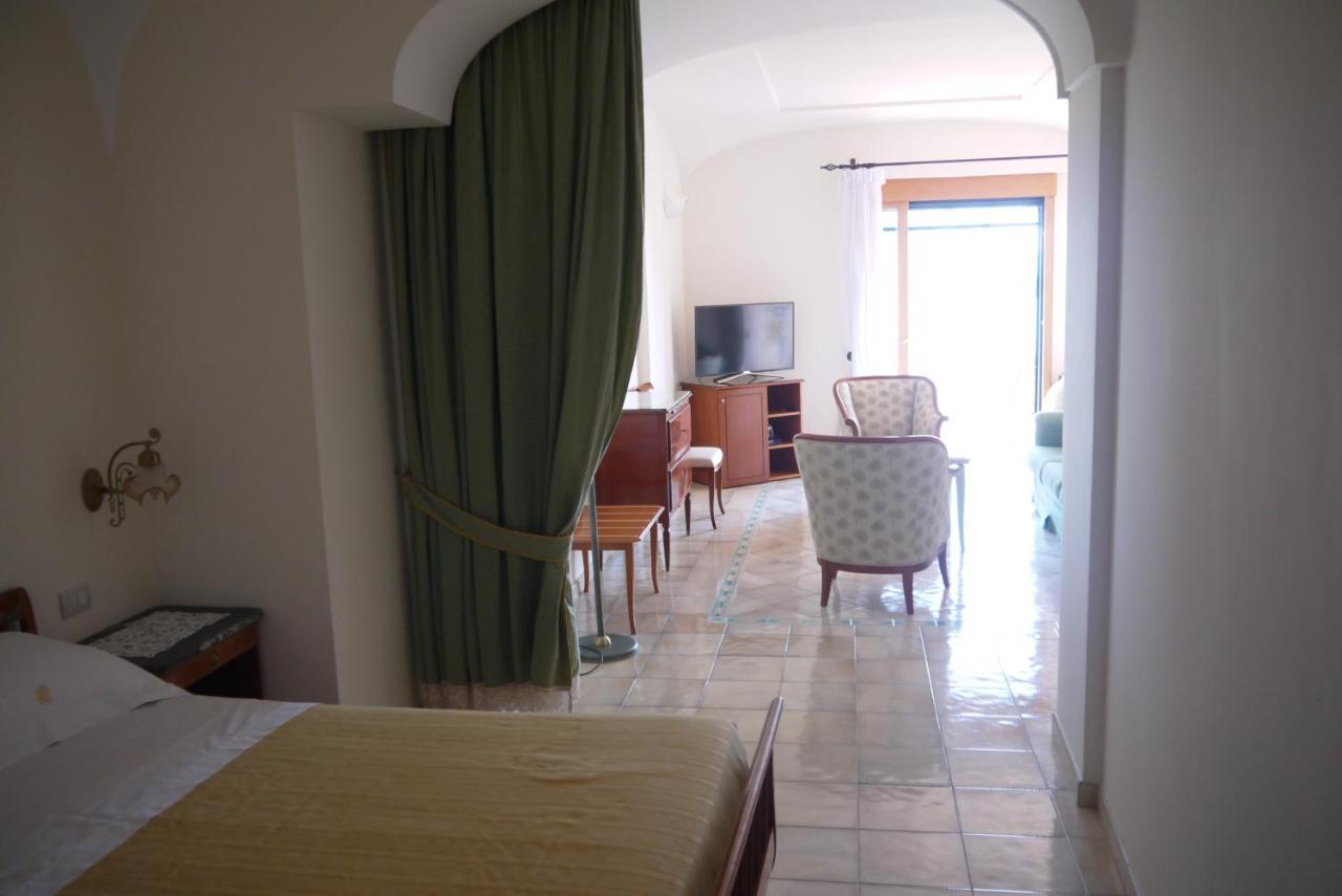 Hotel Rufolo Равело Екстериор снимка